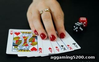 快3棋牌演进与社交新潮：糖果派对试玩带你探索博弈魅力